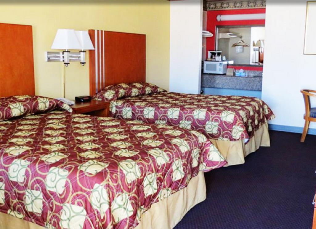 Winnie Inn And Suites Room photo